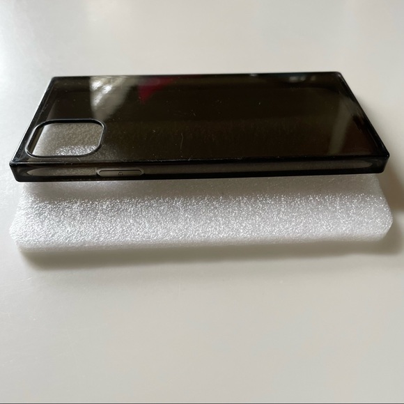 iPhone 11 Pro Max Phone Cases - Picture 5 of 9